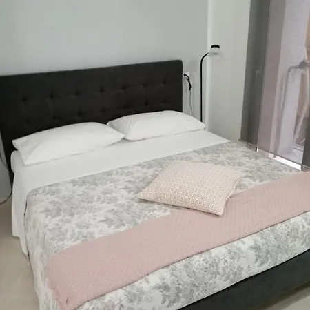 Arete Apartment