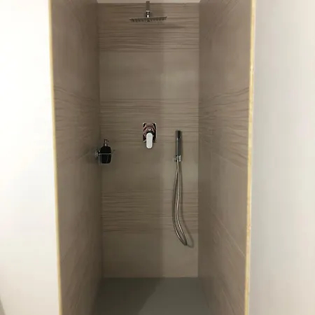 Arete Apartment